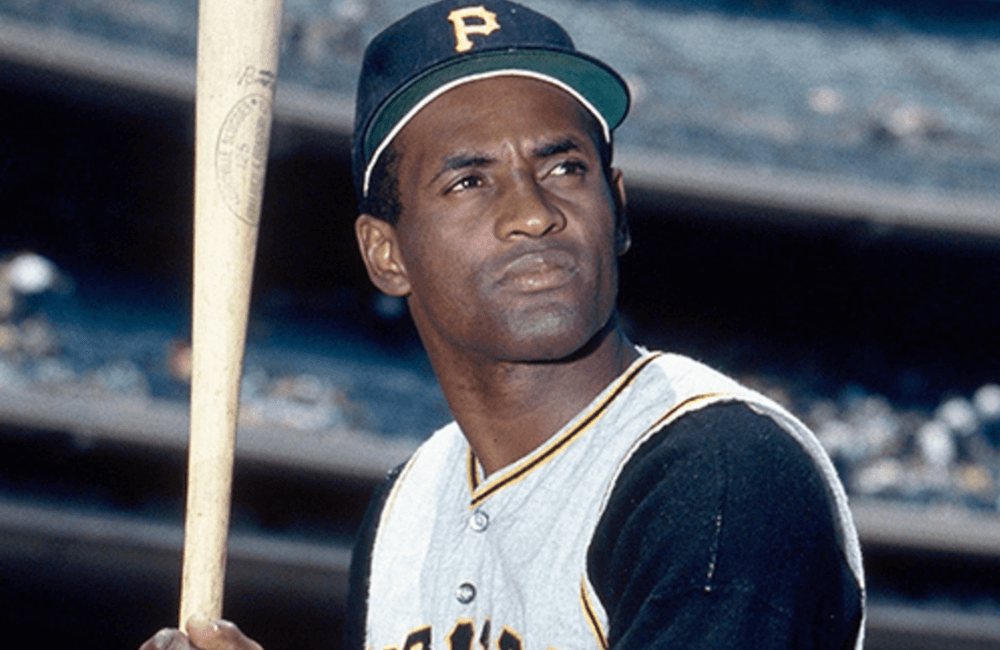 Roberto Clemente fue el primer latinoamericano que ingresó en el Salón de la Fama de Cooperstown.