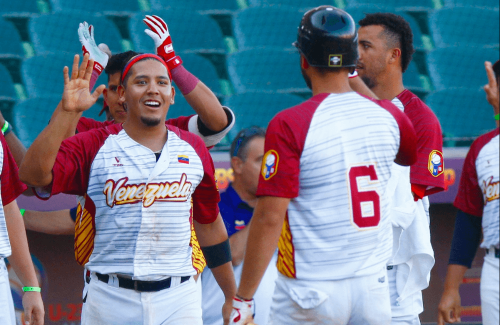 Venezuela venció por KO a Cuba en el Mundial.