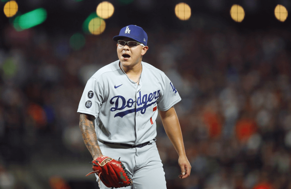 Julio Urías fue el ganador del encuentro ante San Francisco.