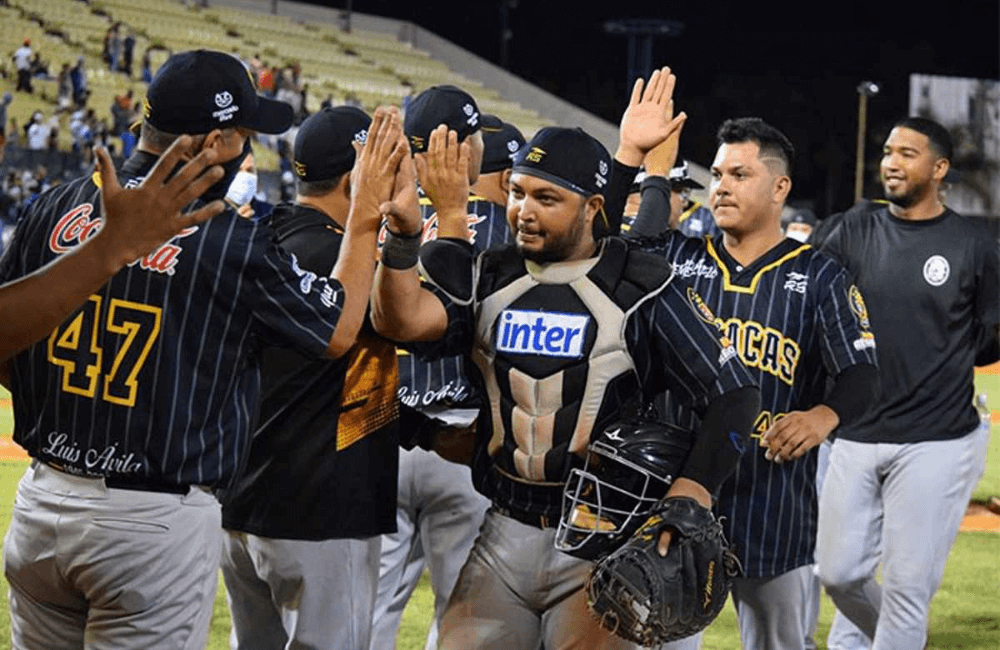 Los Leones de Caracas vencieron a los Magallanes