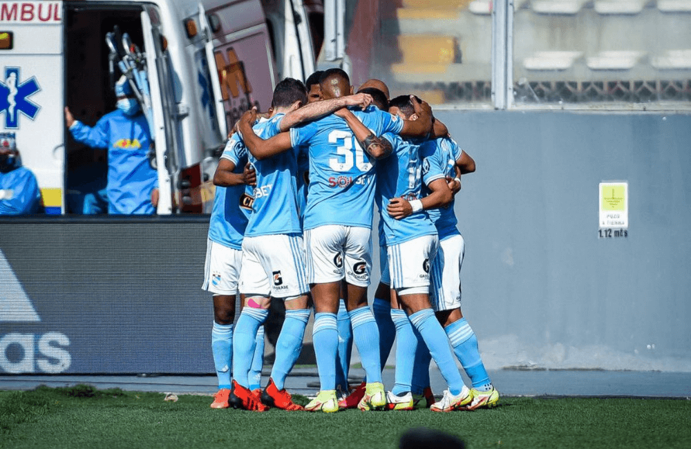 Sporting Cristal superó 1-3 a Alianza Lima.