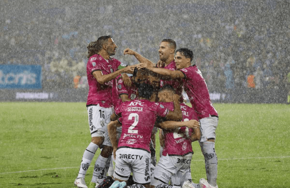 Independiente del Valle alza por primera vez el campeonato de Ecuador.