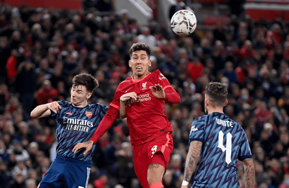 Liverpool y el Arsenal empataron en la Carabao Cup.