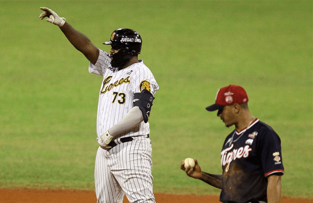 Los Leones del Caracas alcanzan la segunda victoria en la postemporada.