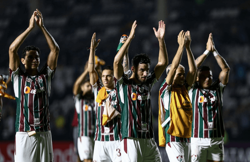 Fluminense avanza en la Copa Libertadores.