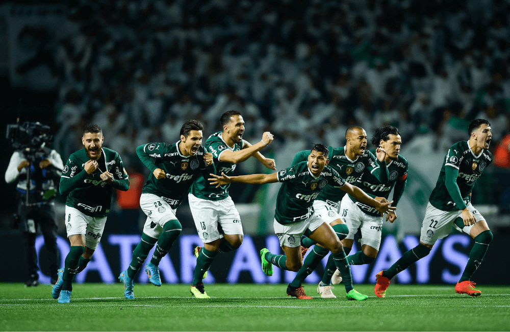 Palmeiras superó en penales al Atlético Mineiro.