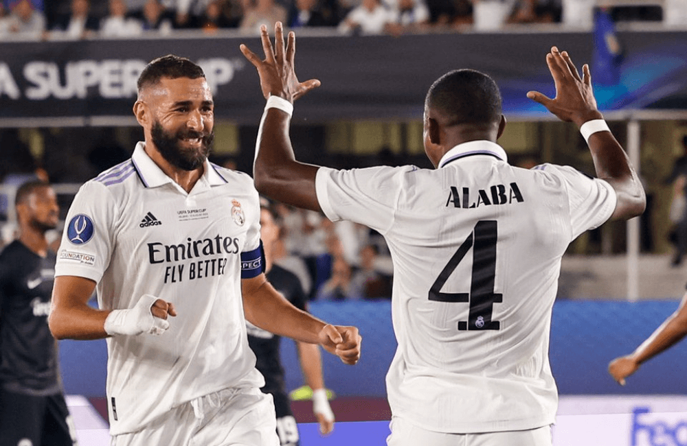 Karim Benzema convirtió el segundo gol del Real Madrid.