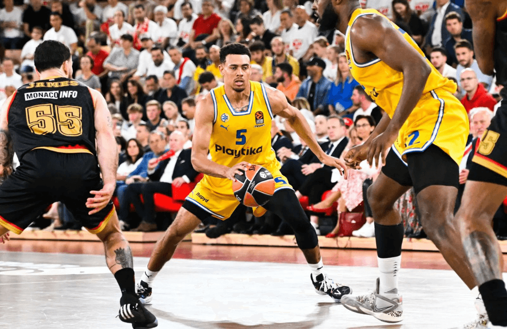 Maccabi Tel Aviv superó al AS Mónaco, 79-67 tras haber ganado todos los parciales.