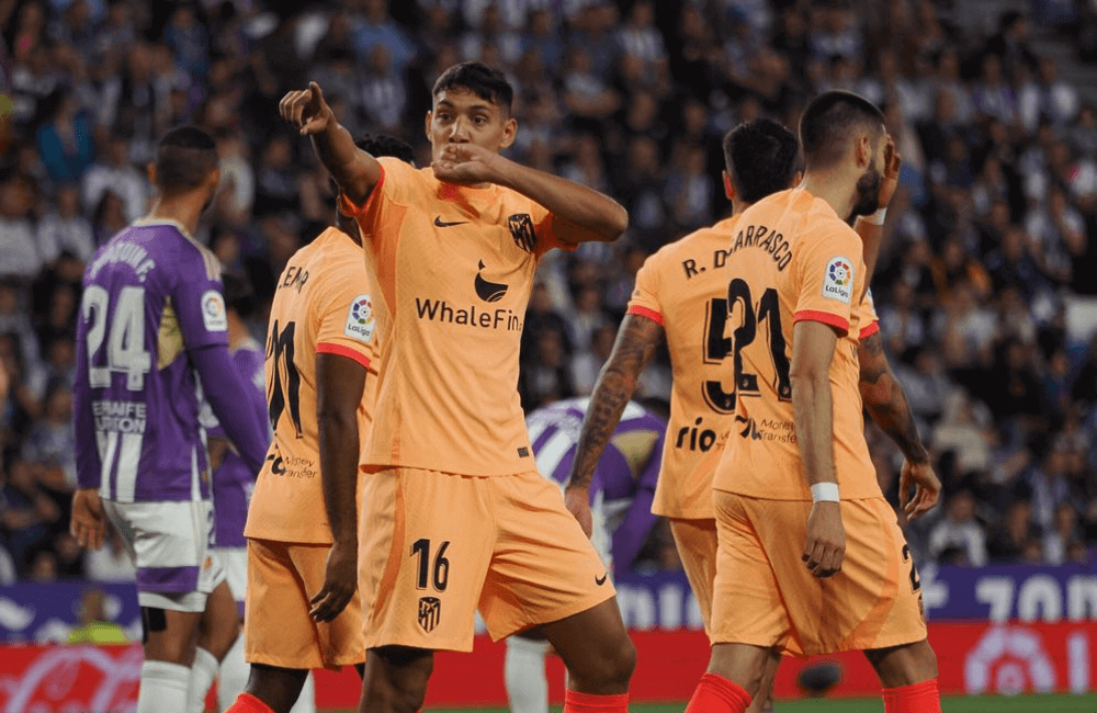 Atlético de Madrid goleó al Valladolid 2-5 en La Liga.