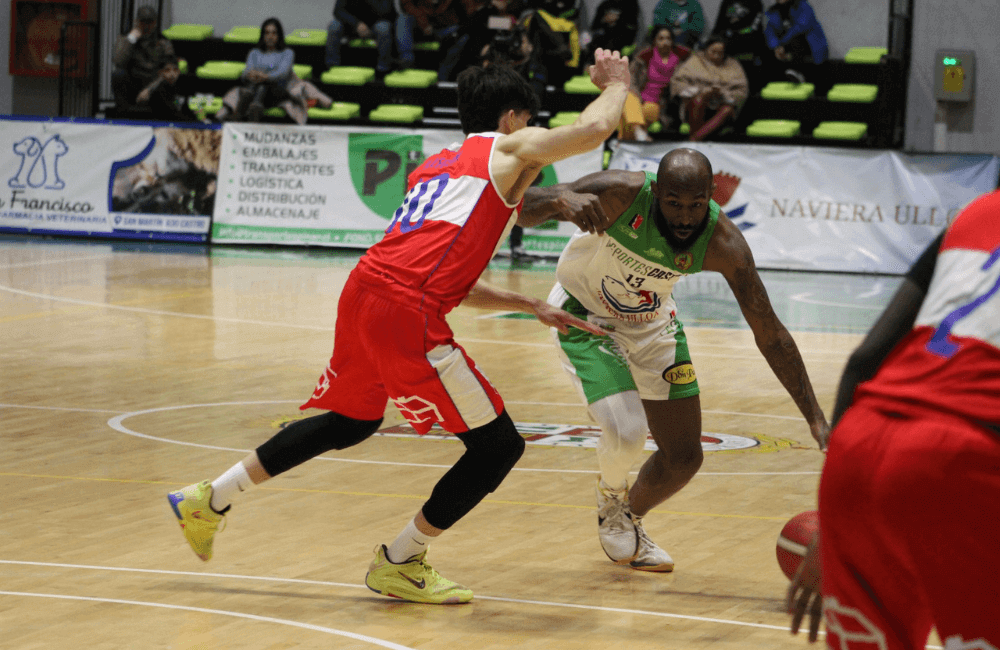 Deportes Castro derrotó 91-65 a Basket UC.