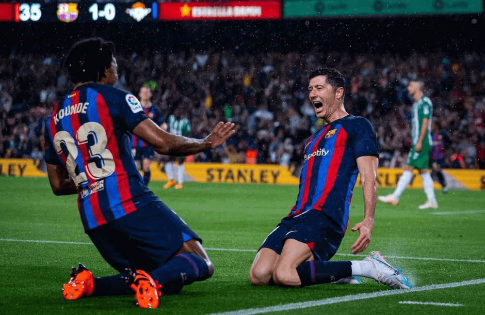 Barcelona goleó al Betis, 4-0 en el Spotify Camp Nou.