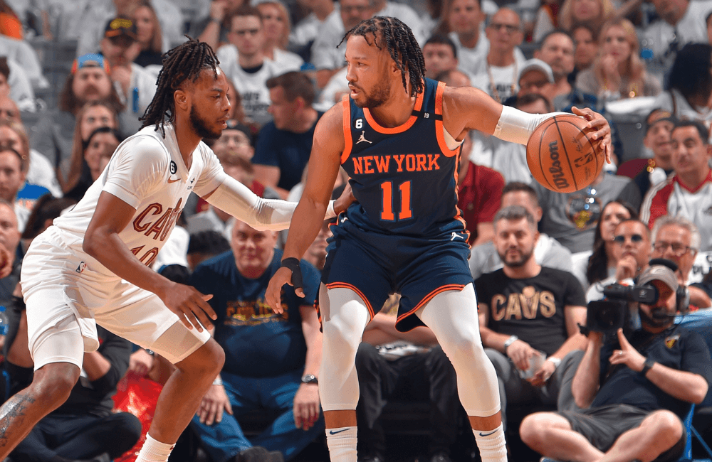 Jalen Brunson lideró con 27 puntos en el triunfo de los Knicks.