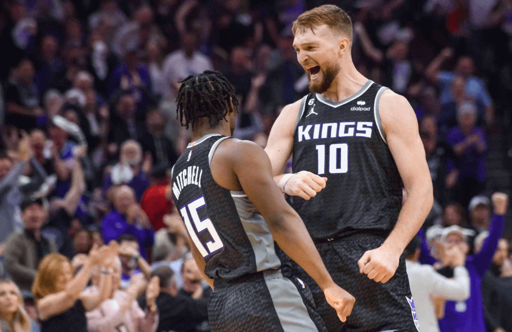 Sacramento Kings lidera la serie 2-0 ante Golden State Warriors.