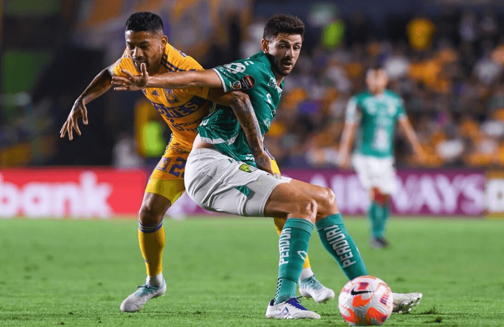 Tigres se quedó con el triunfo en el partido de ida de las semifinales de la Concacaf Champions League.