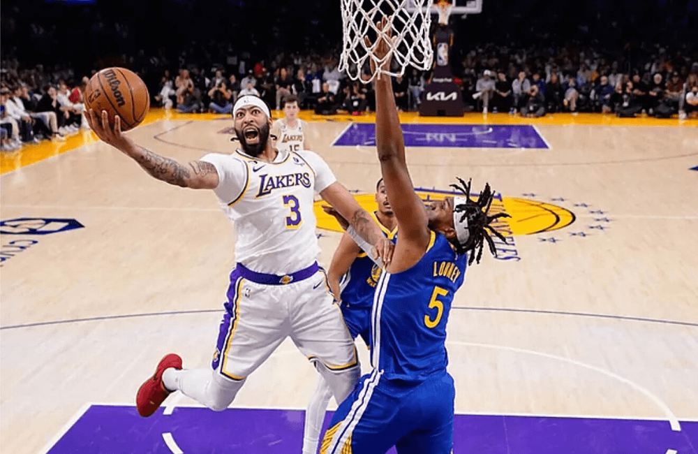 Anthony Davis lideró la victoria de Los Angeles Lakers.