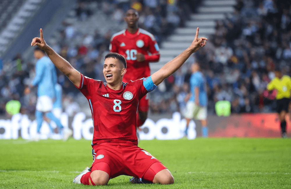 Gustavo Puerta convirtió el segundo tanto y brindó el triunfo a Colombia.