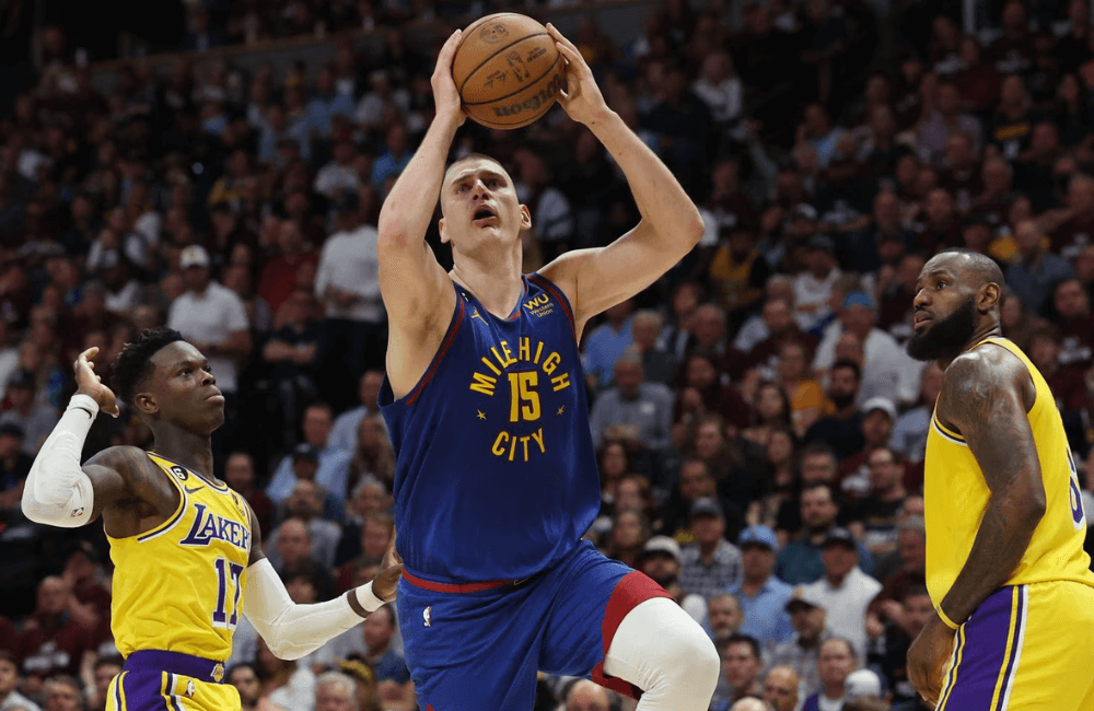 Nikola Jokic lideró la victoria de Denver con un nuevo triple-doble.