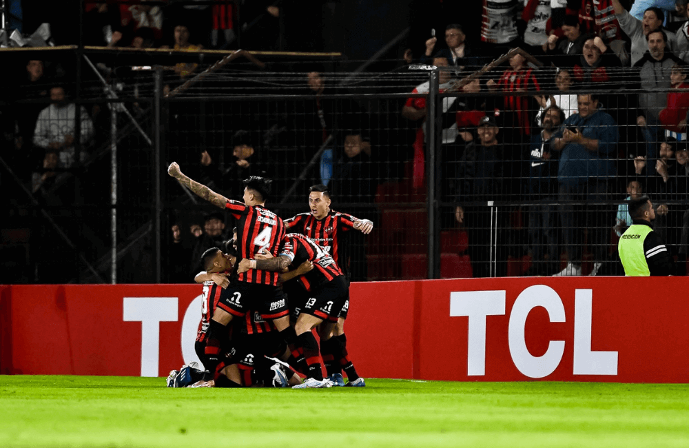 Patronato venció de manera categórica al Melgar de Perú.