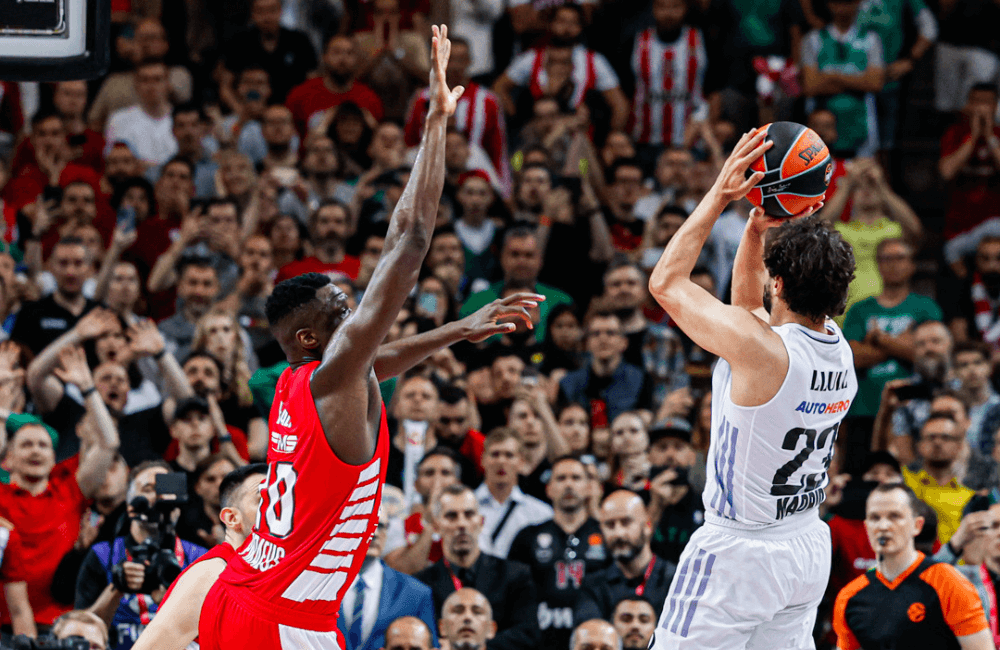 Sergio Llull convirtió el tiro ganador de la final de la Euroliga.