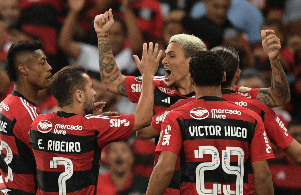 Flamengo clasifica a los octavos de final de la Copa Libertadores con 11 puntos.