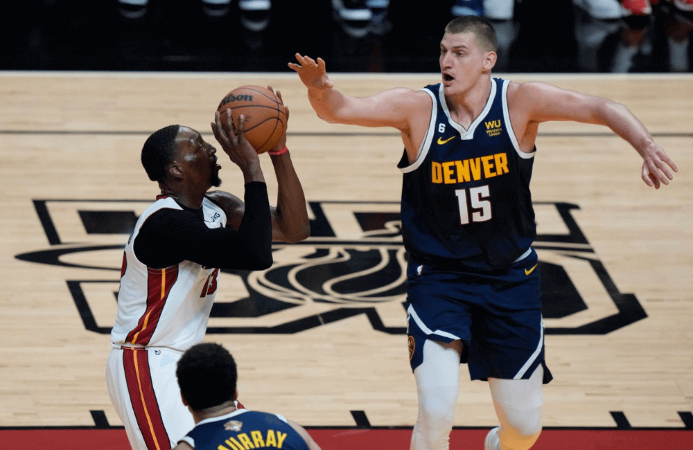 Miami Heat está a una derrota de perder el campeonato contra Denver.