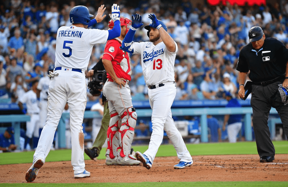 Los Dodgers se afianzan como líderes de su división tras vencer a Cincinnati.