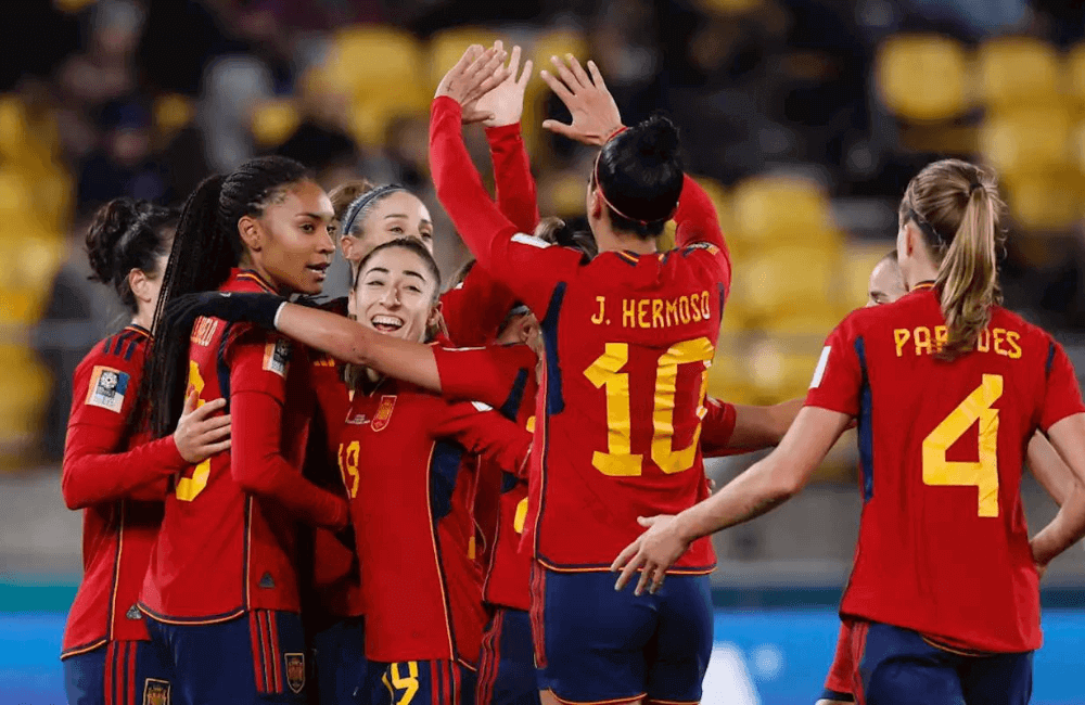 España superó a Costa Rica con comodidad, 3 goles por 0.