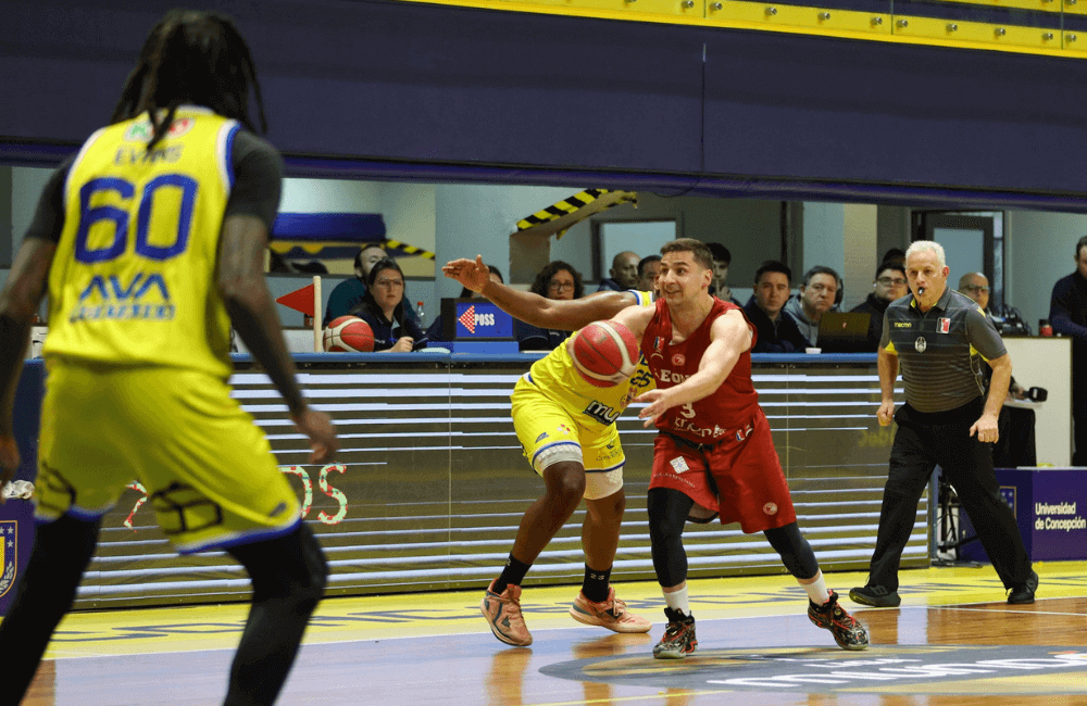 Colegio Los Leones triunfa 88-86 ante la U de Concepción y empata la final de la LNB Chile.