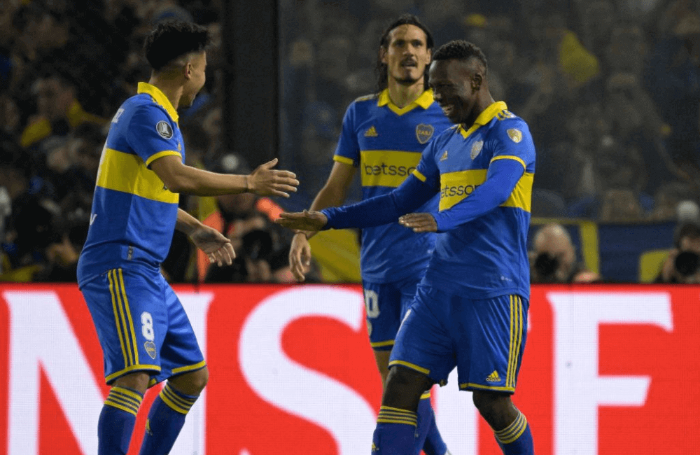 El rival de Boca en los cuartos de final de la Copa Libertadores será Racing o Atlético Nacional.