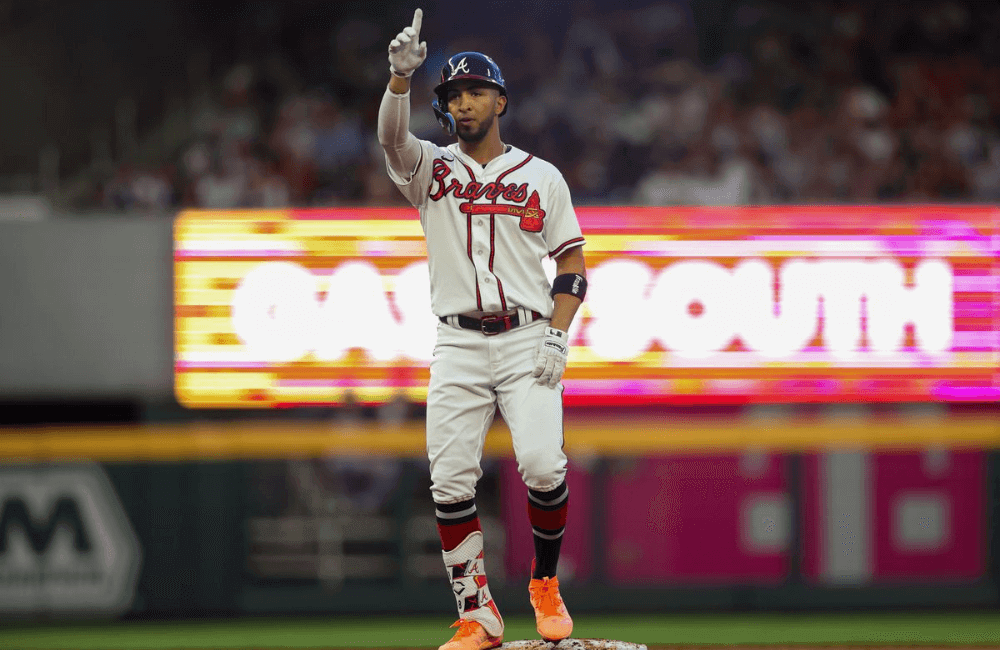 Eddie Rosario sigue aportando para los Atlanta Braves.