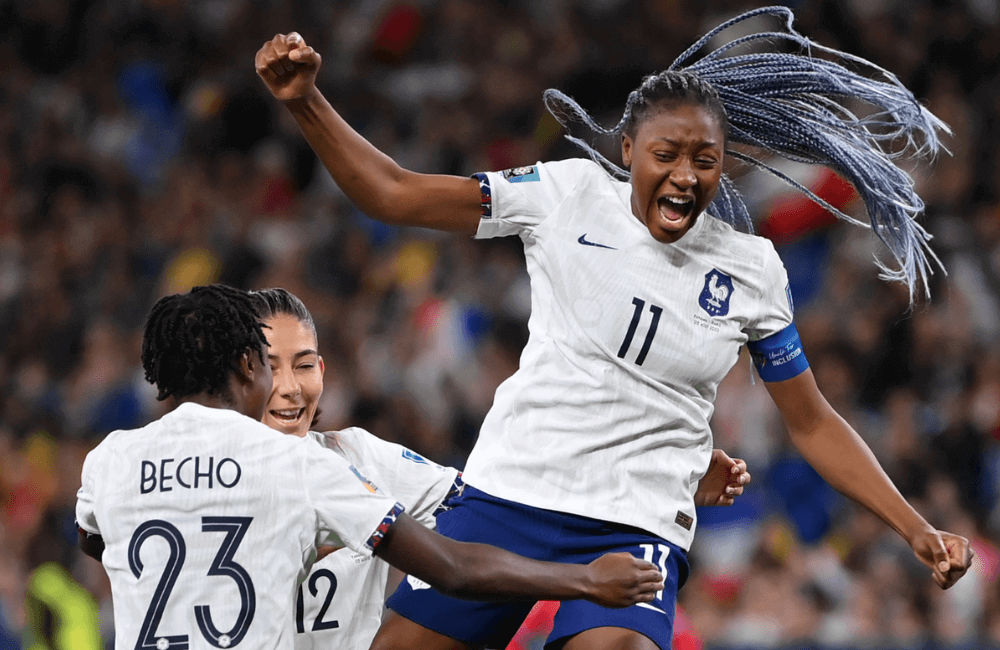 Kadidiatou Diani convirtió un hat-trick en el triunfo de Francia en el Mundial de Fútbol Femenino.