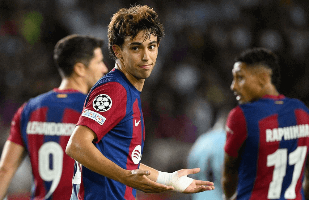 Joao Félix anotó un doblete en el debut del Barcelona.