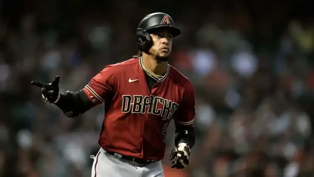 Ketel Marte dio un imparable oportuno en 3 turnos para remolcar 2 carreras al home.