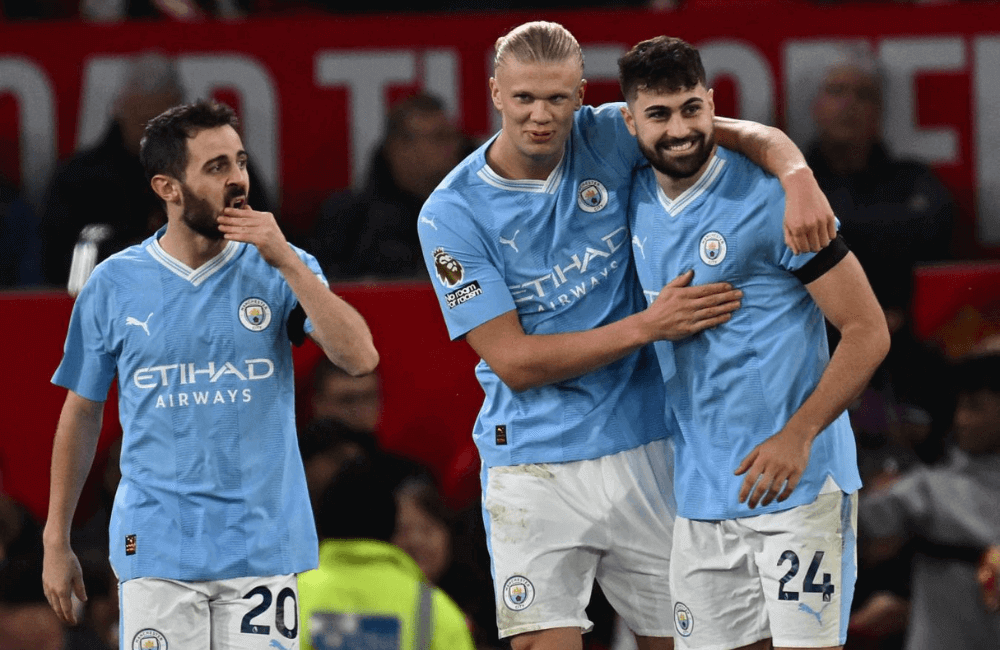 Erling Haaland comanda al Manchester City ante su rival de ciudad.