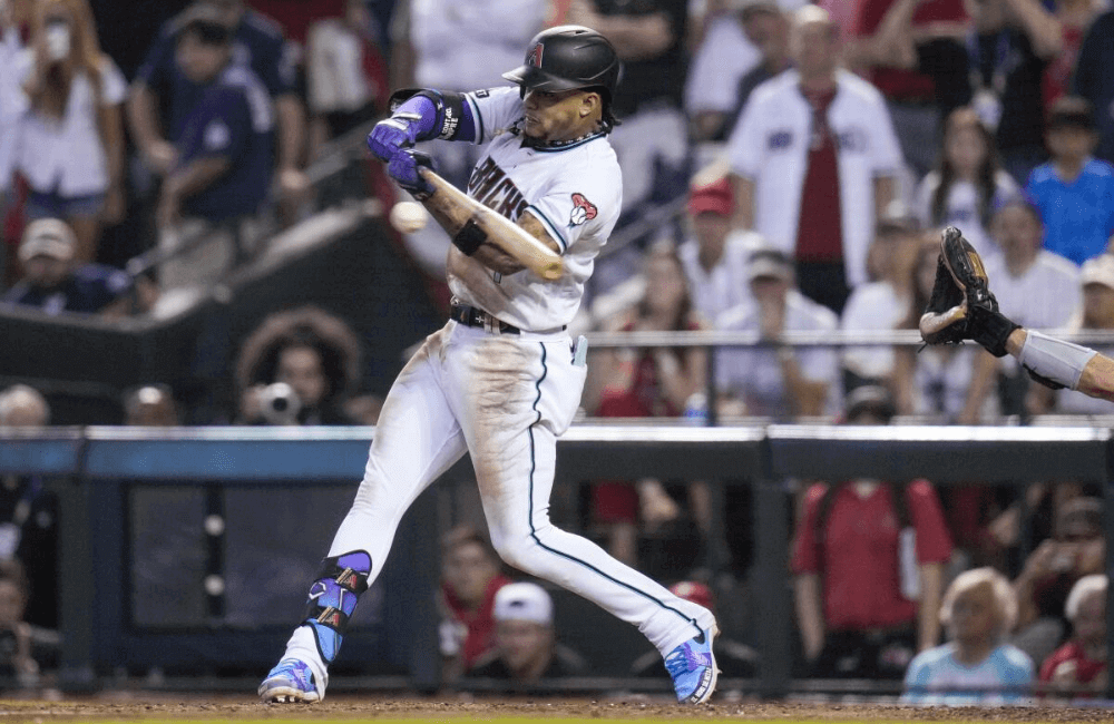 Ketel Marte brindó la primera victoria de Arizona ante Philadelphia.