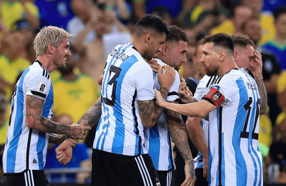 Argentina venció a Brasil en el Maracá y se mantiene en la cima de las Eliminatorias Sudamericanas.