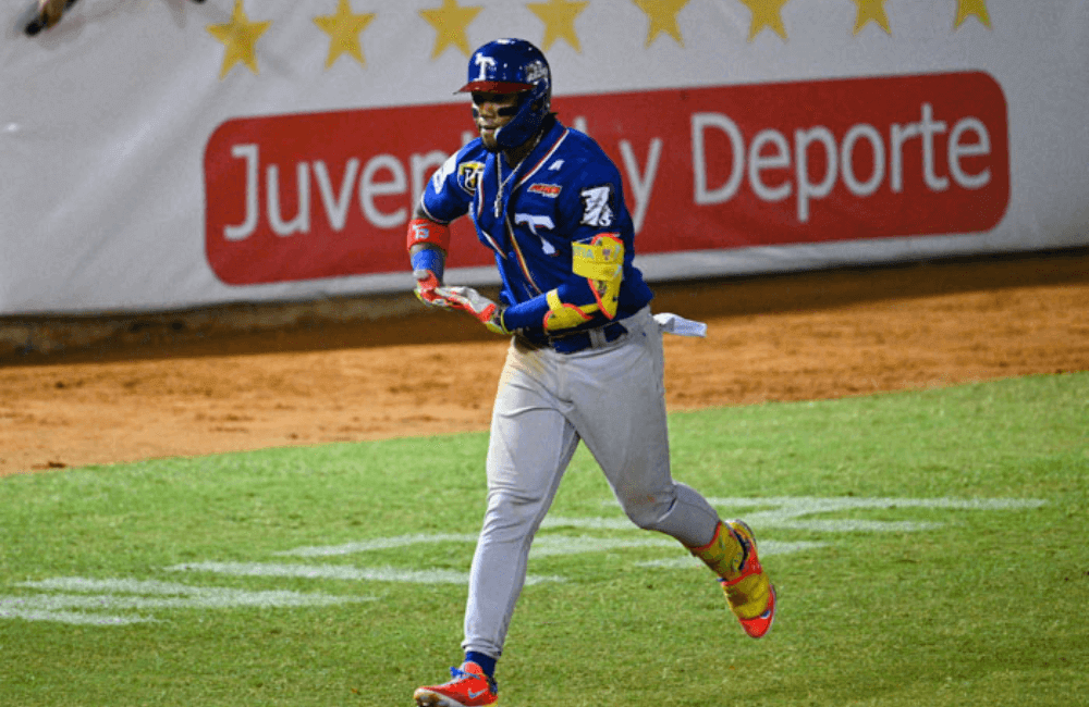 Ronald Acuña Jr sigue demostrando su clase en la LVBP.