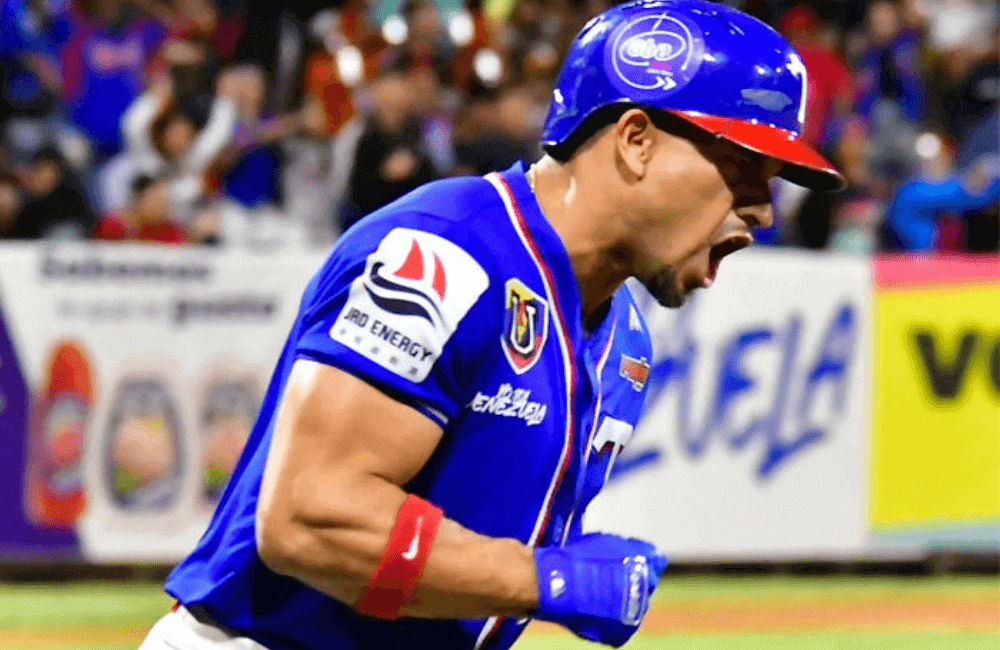 Franklin Barreto sigue aprovechando sus oportunidades con Tiburones.