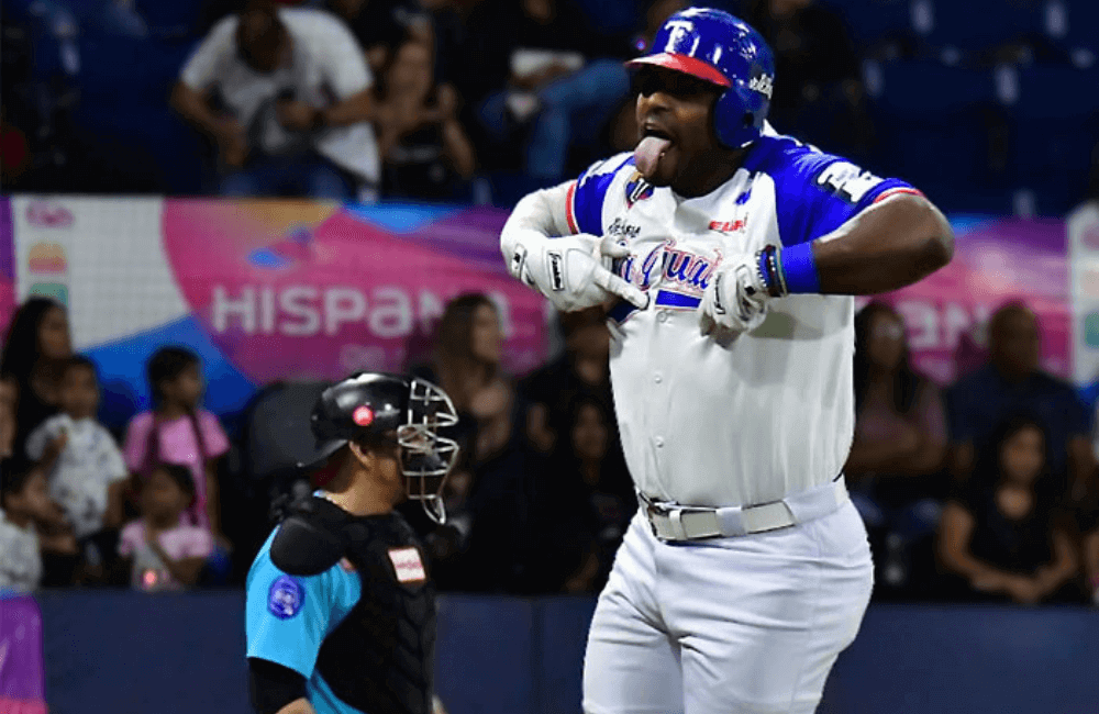 Yasiel Puig sigue siendo la bujía ofensiva de los Tiburones de La Guaira.