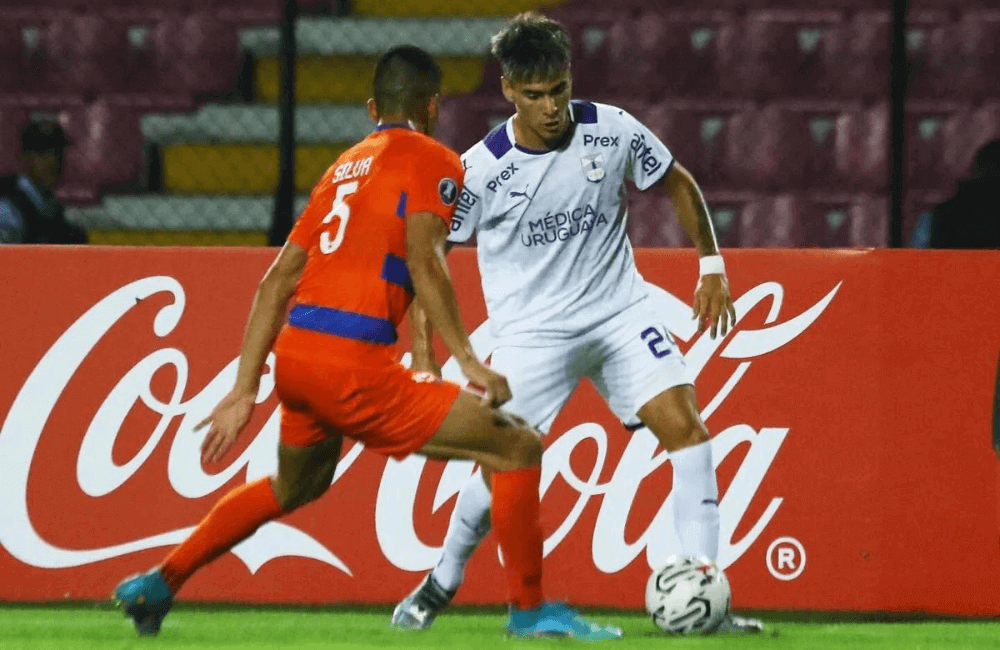 Defensor Sporting buscará remontar como local.