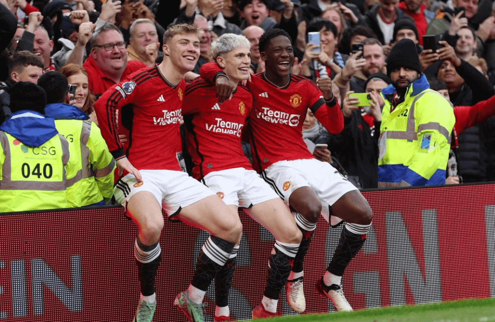 Manchester United sigue mejorando en la temporada.