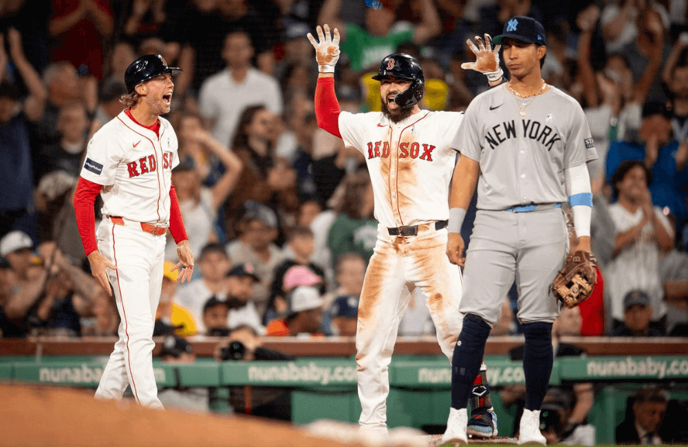 Medias Rojas de Boston superaron a los Yankees de Nueva York 8 carreras por 3.