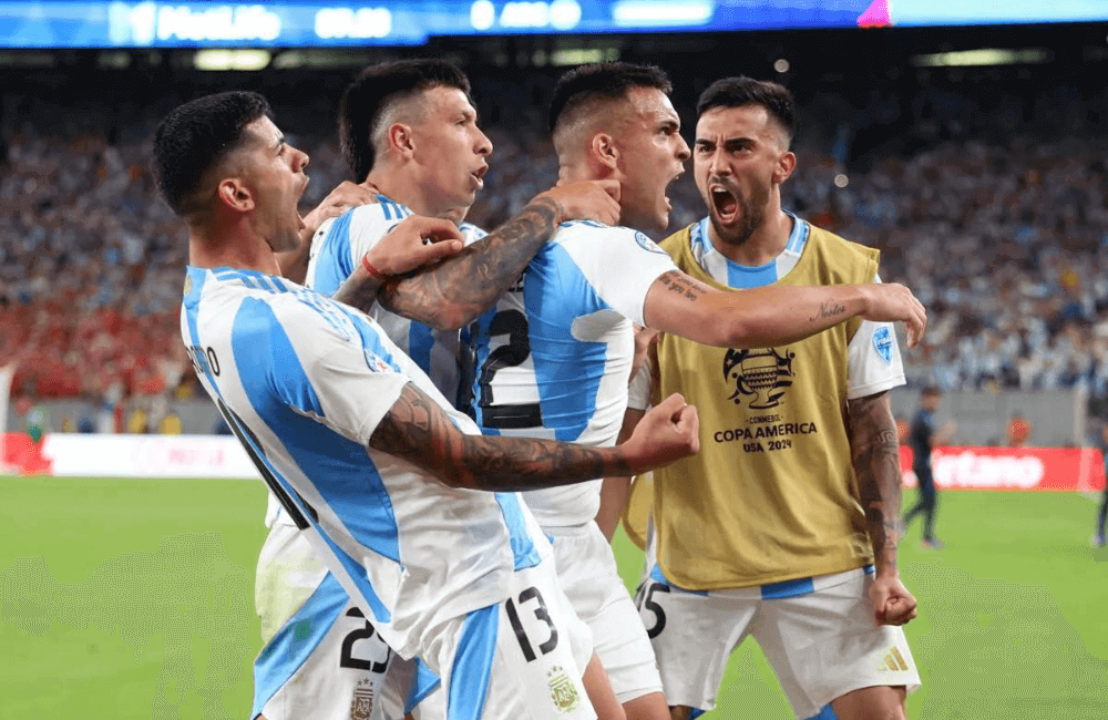 Lautaro Martínez marcó su segundo gol en la Copa América 2024 y Argentina avanza a cuartos de final.