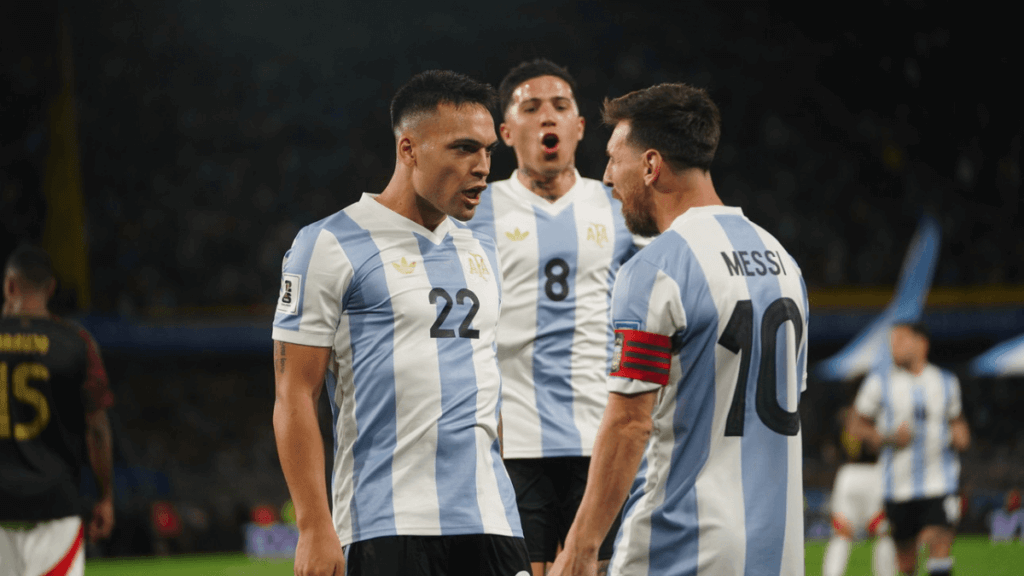 Lautaro Martínez marcó en el triunfo de Argentina ante Perú.