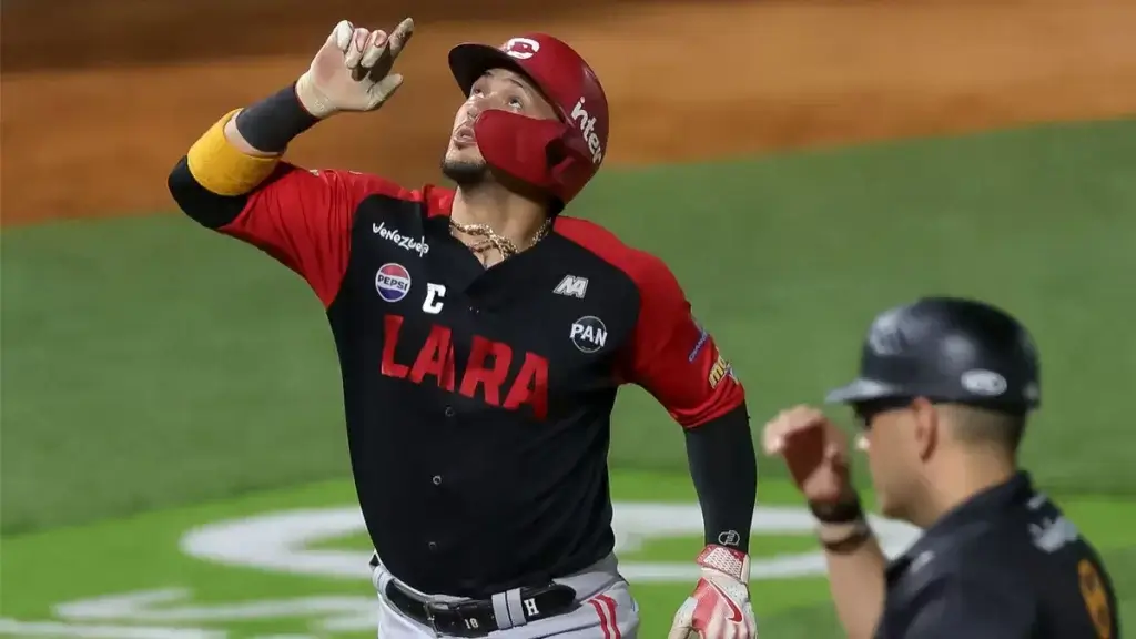 Ildemaro Vargas fue reconocido con el Premio Robert Pérez al Jugador Más Valioso de la Final.