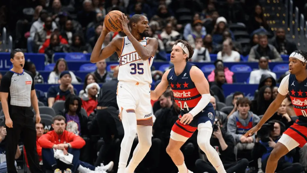 Kevin Durant lideró con 23 pts en el triunfo de Phoenix Suns ante Washington Wizards.